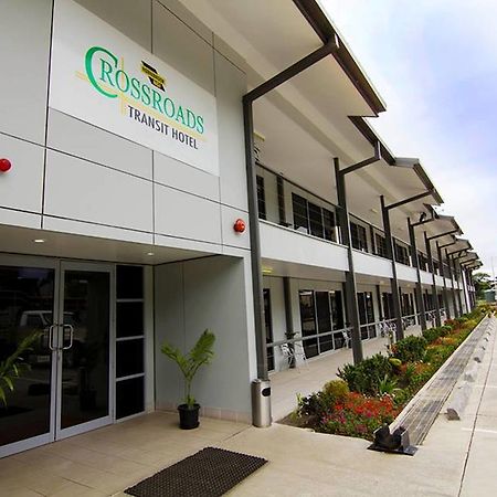 Crossroads Hotel Lae Omili Esterno foto